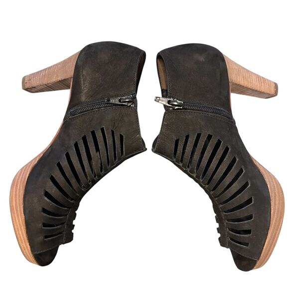 PAUL GREEN Munchen Black Suede Tasha Sandal, Size 4.5, NWB - Picture 6 of 15